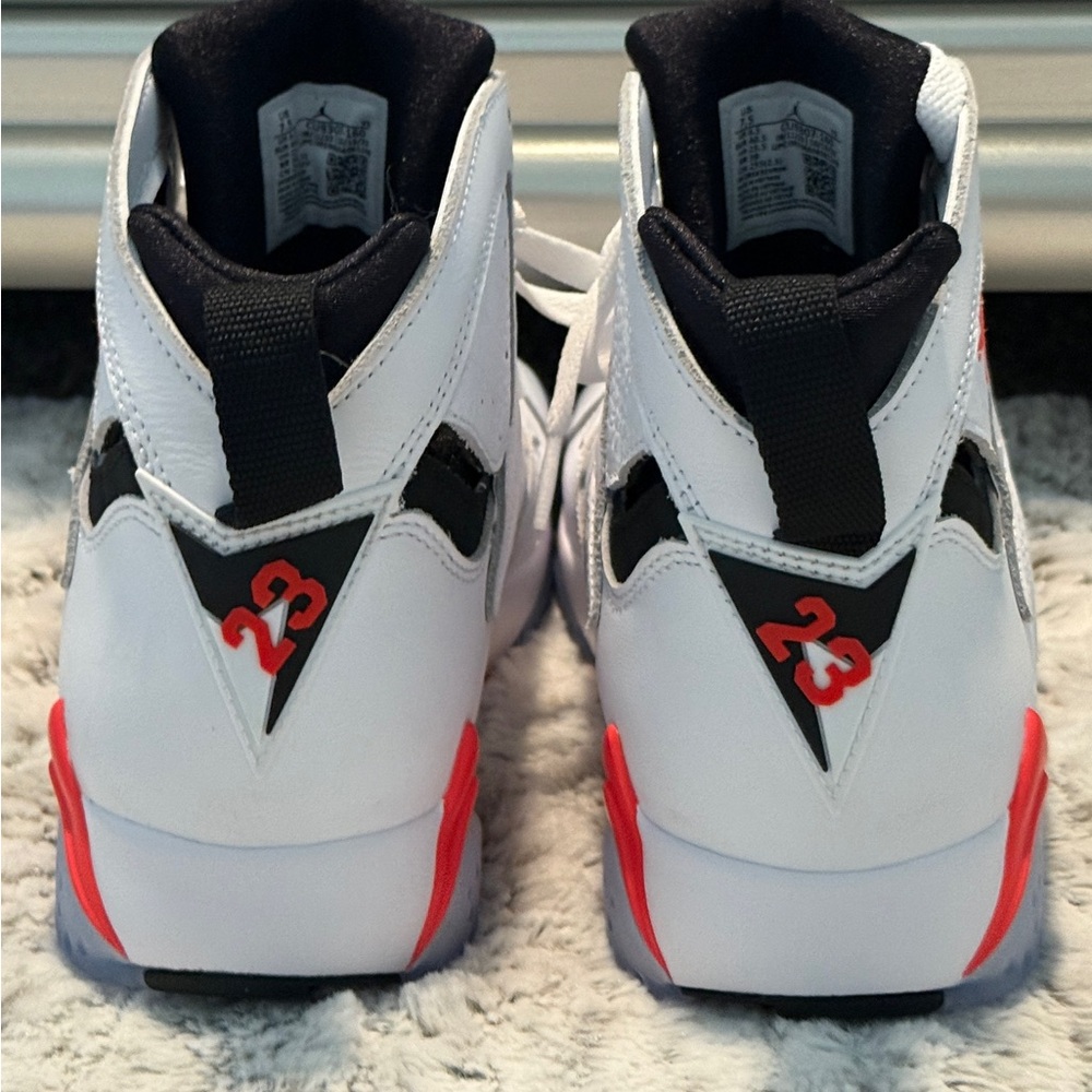 Air Jordan 7 Retro CU9307-160 | White/Infrared Sneaker | Men’sShoes Size 7.5 - Picture 4 of 6